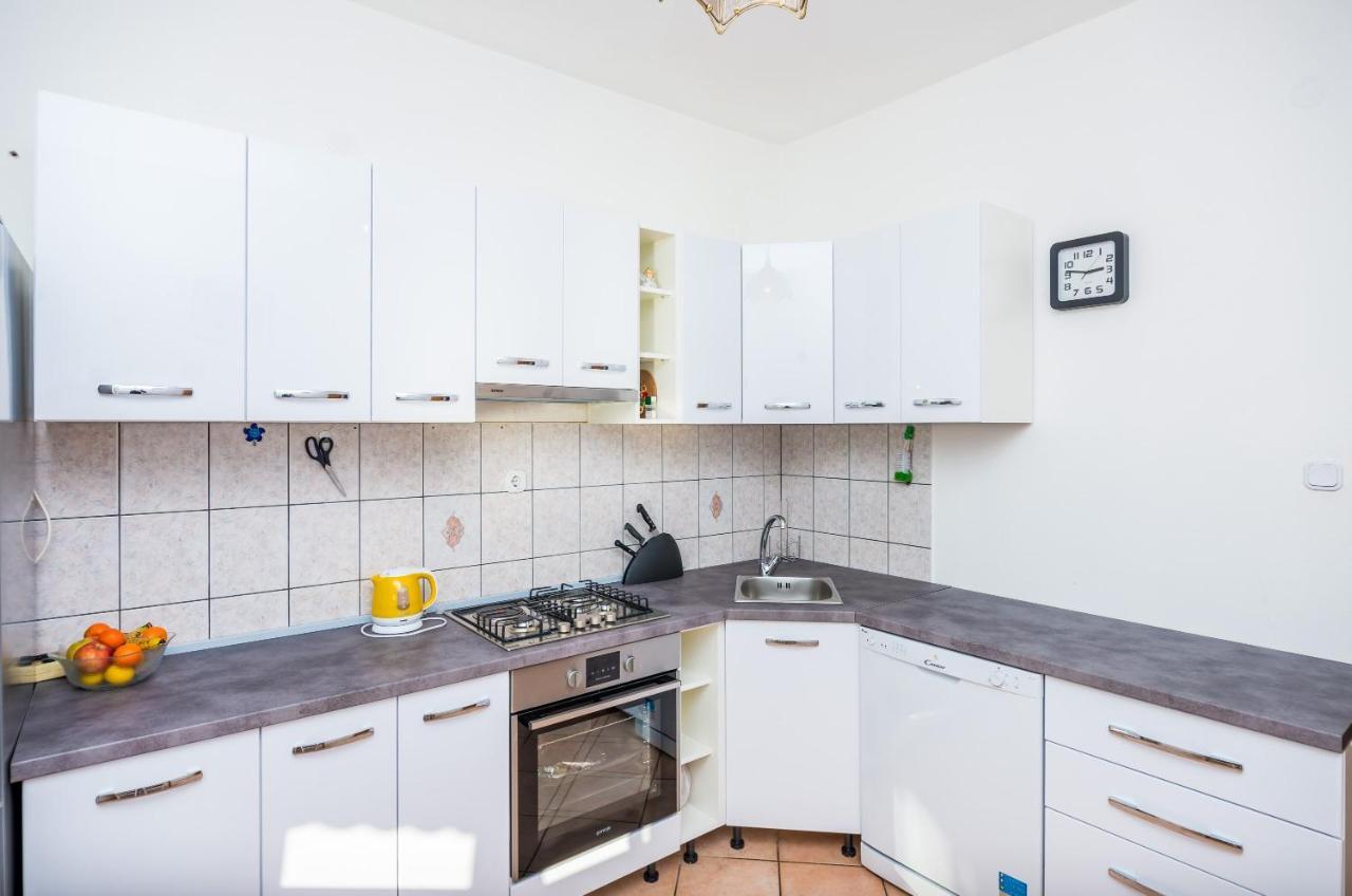Apartments Violic Затон Екстер'єр фото